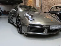 Grün Gebraucht 2022 Porsche 992 | 195.992 € (Fairer Preis)