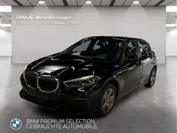 Schwarz Gebraucht 2021 BMW 118 Advantage Kleinwagen | 16.499 € (Fairer Preis)