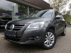 Grau Gebraucht 2010 VW Tiguan Sport SUV | 8.500 € (Fairer Preis)