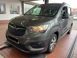 Grau Gebraucht 2020 Opel Combo Life Van / Kleinbus | 9.900 € (Fairer Preis)