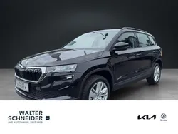 Schwarzmagic perleffekt Gebraucht 2024 Skoda Karoq Selection SUV | 30.350 € (Guter Preis)