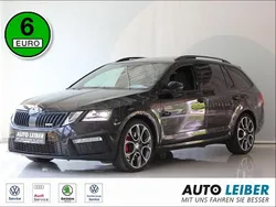 Schwarz Gebraucht 2020 Skoda Octavia RS Kombi | 26.990 € (Guter Preis)