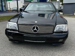 Schwarz Gebraucht 1992 Mercedes SL300 Cabrio | 15.900 €