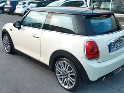 Beige Gebraucht 2016 Mini Cooper D Kleinwagen | 10.890 € (Guter Preis)
