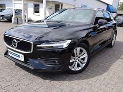 Black solid stone Gebraucht 2020 Volvo V60 Momentum Kombi | 19.980 € (Superpreis)