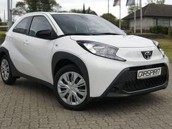 Schneeweiß Neu 2025 Toyota Aygo X Business Edition SUV | 15.980 € (Guter Preis)