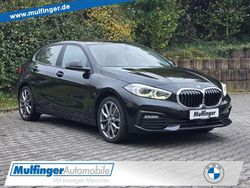 Black sapphire (metallic) Gebraucht 2023 BMW 120 Kleinwagen | 21.880 € (Fairer Preis)
