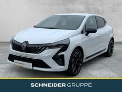 Arktisweiß Gebraucht 2024 Renault Clio V Techno Kleinwagen | 18.490 € (Fairer Preis)