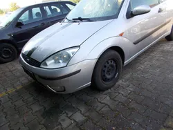 Silber Gebraucht 2003 Ford Focus Limousine | 250 € (Superpreis)