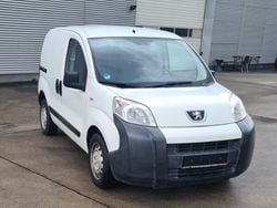 Weiß Gebraucht 2010 Peugeot Bipper Van | 4.290 € (Fairer Preis)