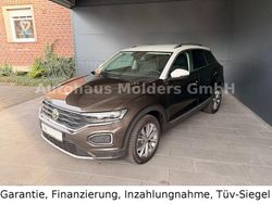 Schwarz Gebraucht 2018 VW T-Roc Style SUV | 20.750 € (Fairer Preis)