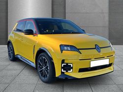 Pop yellow + blackpearlschwarz Gebraucht 2025 Renault R5 Iconic Kleinwagen | 31.079 € (Guter Preis)