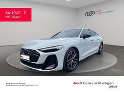 Weiß (gletscherweiß metallic) Gebraucht 2025 Audi A5 Comfort Coupé | 70.991 €