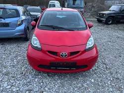 Super red 5 Gebraucht 2007 Toyota Aygo Basis Kleinwagen | 3.399 € (Fairer Preis)