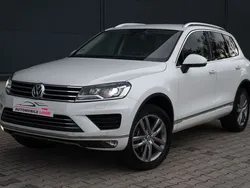 Oryxweiß perlmutteffekt Gebraucht 2015 VW Touareg R-line SUV | 27.790 € (Fairer Preis)