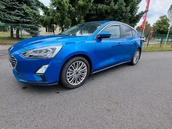 Blau Gebraucht 2018 Ford Focus Titanium Limousine | 12.490 € (Superpreis)