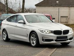 Weiß Gebraucht 2015 BMW 320 Gran Turismo Luxury Line Limousine | 10.990 € (Etwas zu teuer)