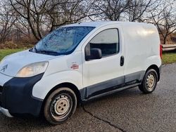 Weiß Gebraucht 2009 Citroën Nemo Van / Kleinbus | 3.360 € (Etwas zu teuer)