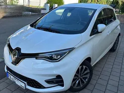 Weiß Gebraucht 2019 Renault Zoe Experience Kleinwagen | 9.800 €