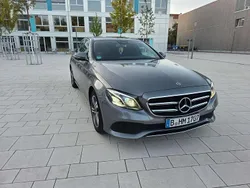 Grau Gebraucht 2019 Mercedes E200 Limousine | 26.999 € (Etwas zu teuer)