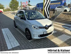 Weiß Gebraucht 2022 Renault Twingo Techno Kleinwagen | 15.450 € (Etwas zu teuer)