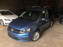 Blau Gebraucht 2016 VW Caddy Van / Kleinbus | 13.990 € (Fairer Preis)