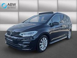 Deep black perleffekt Gebraucht 2019 VW Touran Highline Van / Kleinbus | 26.999 € (Etwas zu teuer)