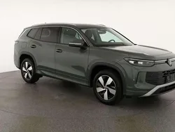 Cipressino grün metallic Neu 2025 VW Tayron Pro SUV | 44.084 € (Guter Preis)