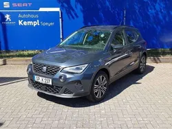 Magnetic grau metallic Gebraucht 2025 Seat Arona Style SUV | 26.990 € (Teuer)