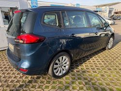 Blau Gebraucht 2012 Opel Zafira Tourer Van / Kleinbus | 5.390 € (Guter Preis)