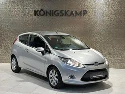 Silber Gebraucht 2009 Ford Fiesta Ghia Kleinwagen | 5.990 € (Teuer)