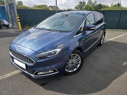 Blau Gebraucht 2019 Ford S-MAX Vignale Van / Kleinbus | 26.550 € (Etwas zu teuer)