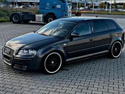 Grau Gebraucht 2008 Audi A3 Sportback S-Line Kleinwagen | 5.000 € (Fairer Preis)
