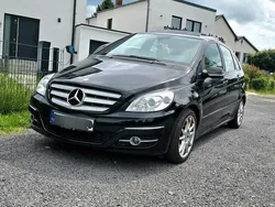 Schwarz Gebraucht 2009 Mercedes B180 Sport Van / Kleinbus | 6.000 € (Fairer Preis)