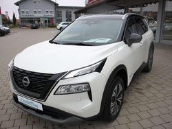 Pearl white / black Gebraucht 2023 Nissan X-Trail N-Connecta SUV | 31.500 € (Fairer Preis)