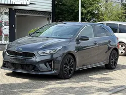 Schwarz Gebraucht 2021 Kia Ceed GT-Line Limousine | 20.990 € (Etwas zu teuer)