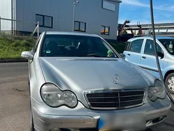 Silber Gebraucht 2001 Mercedes C240 Limousine | 2.600 € (Fairer Preis)