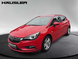 Rot Gebraucht 2017 Opel Astra Innovation Limousine | 12.290 € (Fairer Preis)