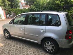 Silber Gebraucht 2005 VW Touran Van / Kleinbus | 2.700 € (Fairer Preis)