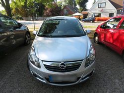 Silber Gebraucht 2010 Opel Corsa Kleinwagen | 1.700 € (Guter Preis)