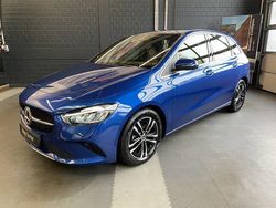 Spektralblau Gebraucht 2024 Mercedes B180 Advanced Van / Kleinbus | 30.480 € (Fairer Preis)