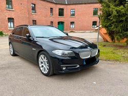 Schwarz Gebraucht 2014 BMW 530 Comfort Edition Kombi | 8.650 € (Guter Preis)