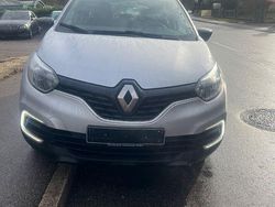 Grau Gebraucht 2018 Renault Captur LIMITED SUV | 13.000 € (Fairer Preis)
