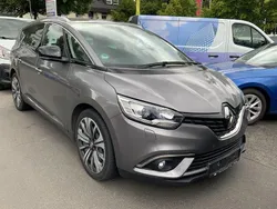 Grau Gebraucht 2020 Renault Scénic IV Business Van / Kleinbus | 16.980 € (Fairer Preis)