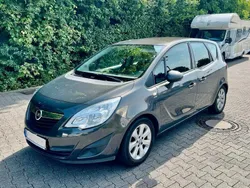 Grau Gebraucht 2013 Opel Meriva Van / Kleinbus | 5.790 € (Fairer Preis)