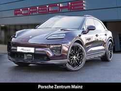 Rot Neu 2025 Porsche Macan SUV | 113.933 € (Etwas zu teuer)