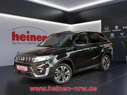 Schwarz Gebraucht 2023 Suzuki Vitara Comfort+ SUV | 24.899 € (Fairer Preis)