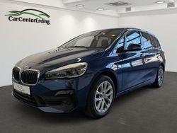 Blau Gebraucht 2022 BMW 220 Gran Tourer Van / Kleinbus | 27.990 € (Fairer Preis)