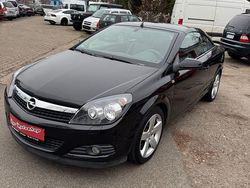 Schwarz Gebraucht 2006 Opel Astra Cabriolet Cosmo Cabrio | 3.290 € (Fairer Preis)