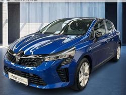 Blau Gebraucht 2024 Renault Clio V Evolution Limousine | 15.790 € (Fairer Preis)
